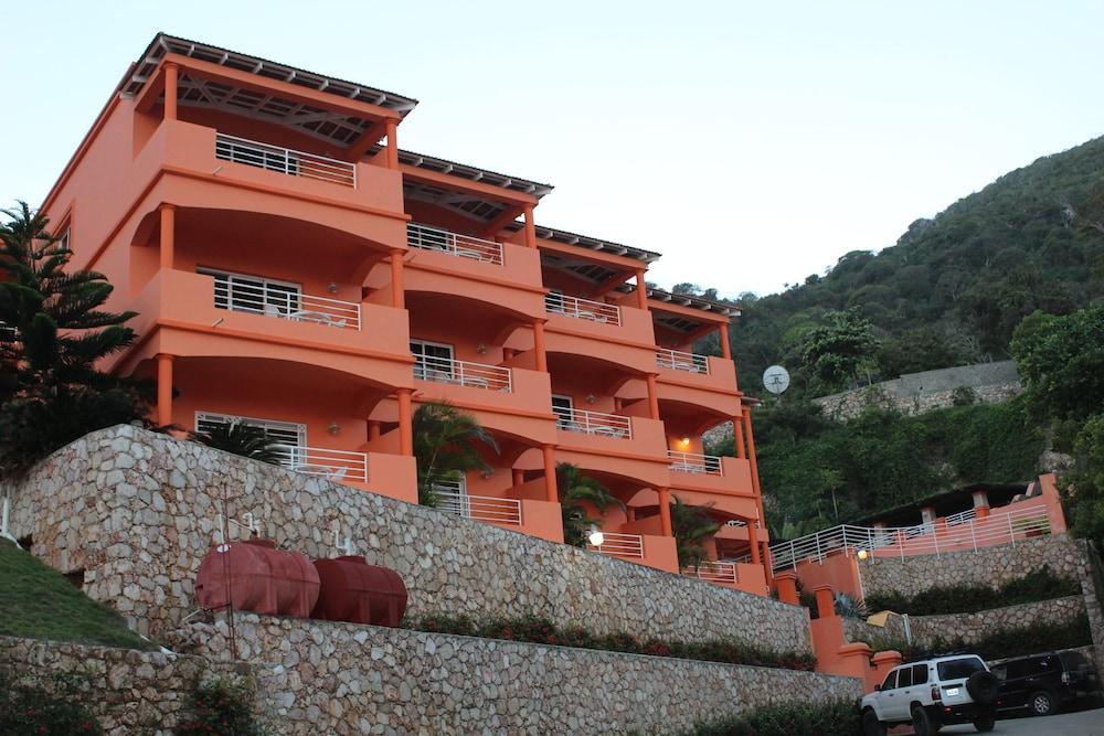 Rival Hotel Кап-Аитьен Экстерьер фото